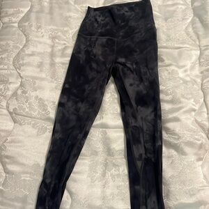Space dye lululemon leggings size 2